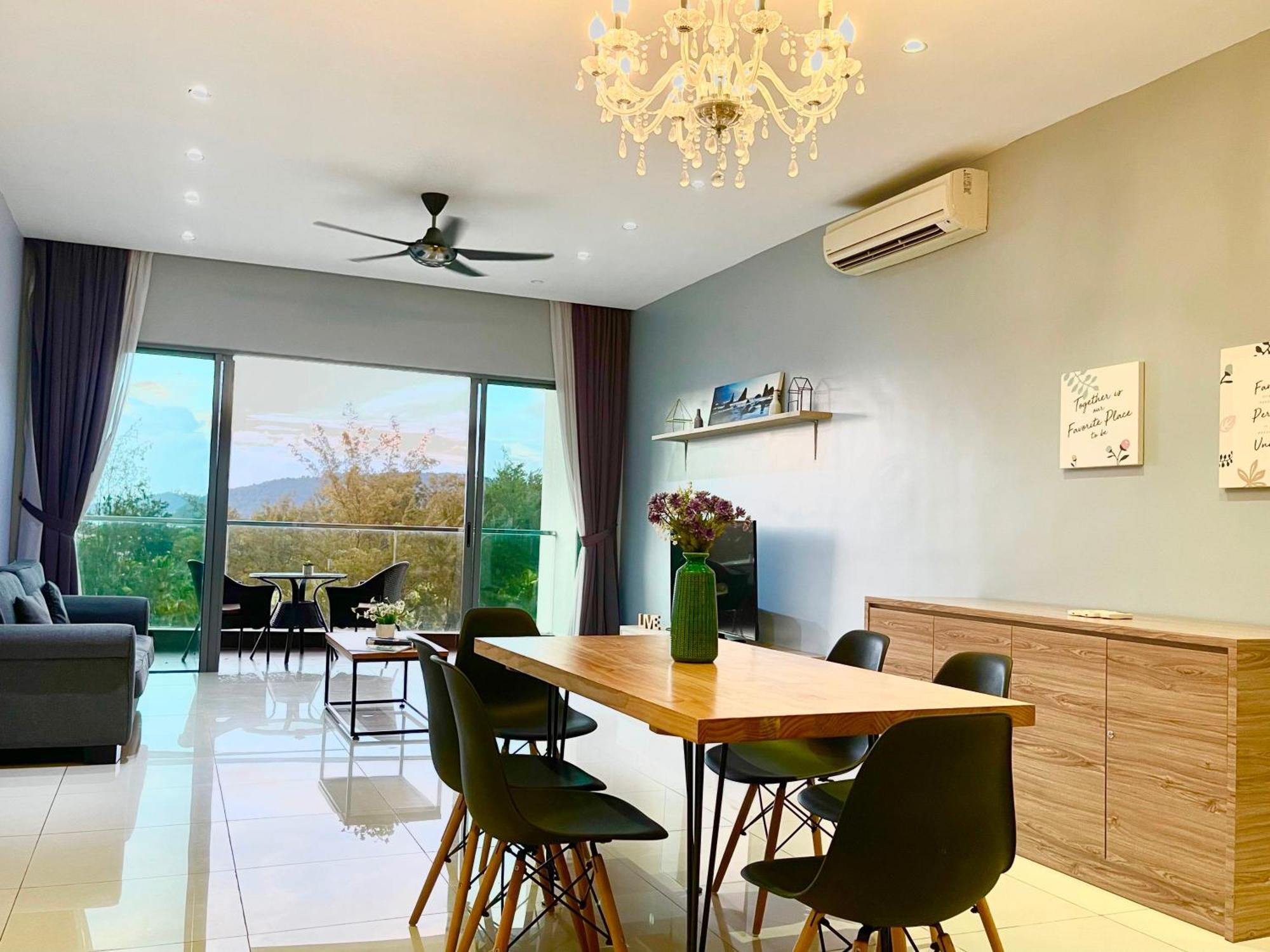 Margo Istay - The Loft Imago Kota Kinabalu Esterno foto