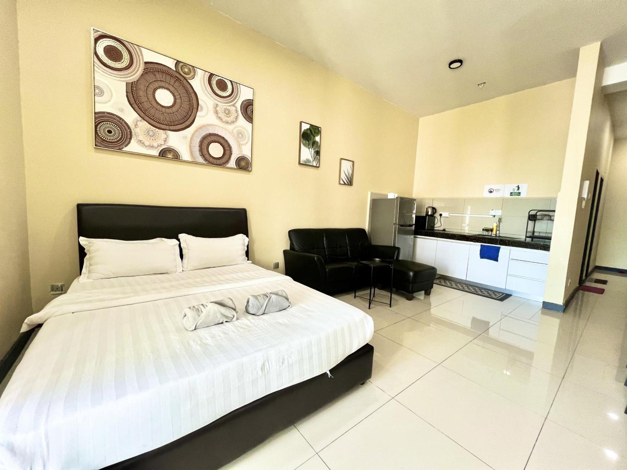 Margo Istay - The Loft Imago Kota Kinabalu Esterno foto