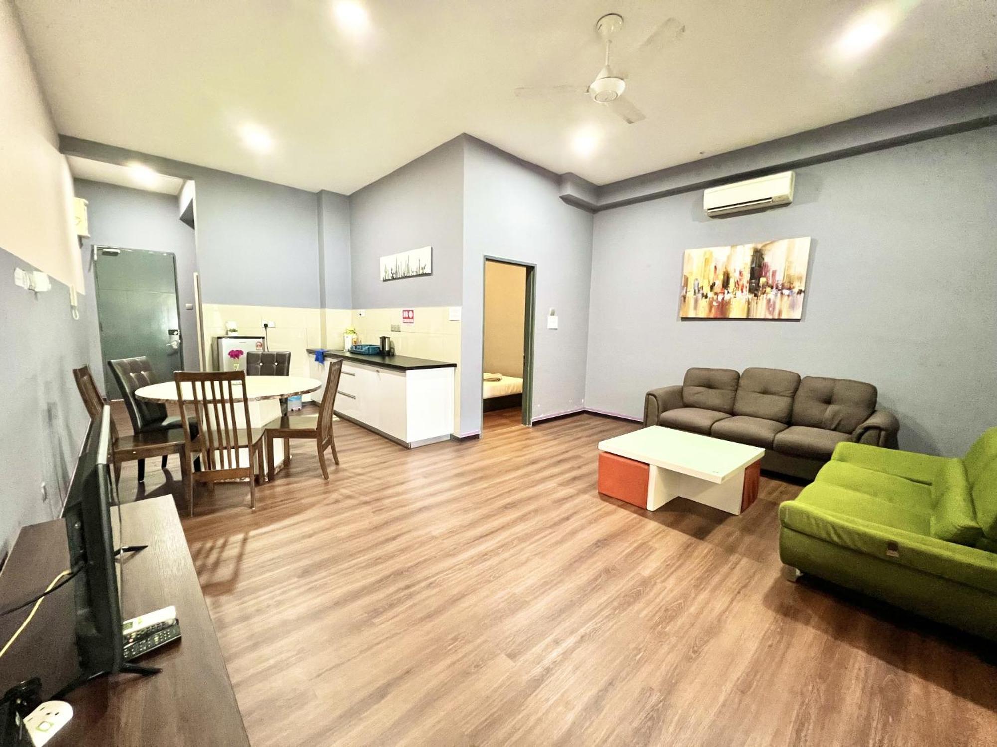 Margo Istay - The Loft Imago Kota Kinabalu Esterno foto